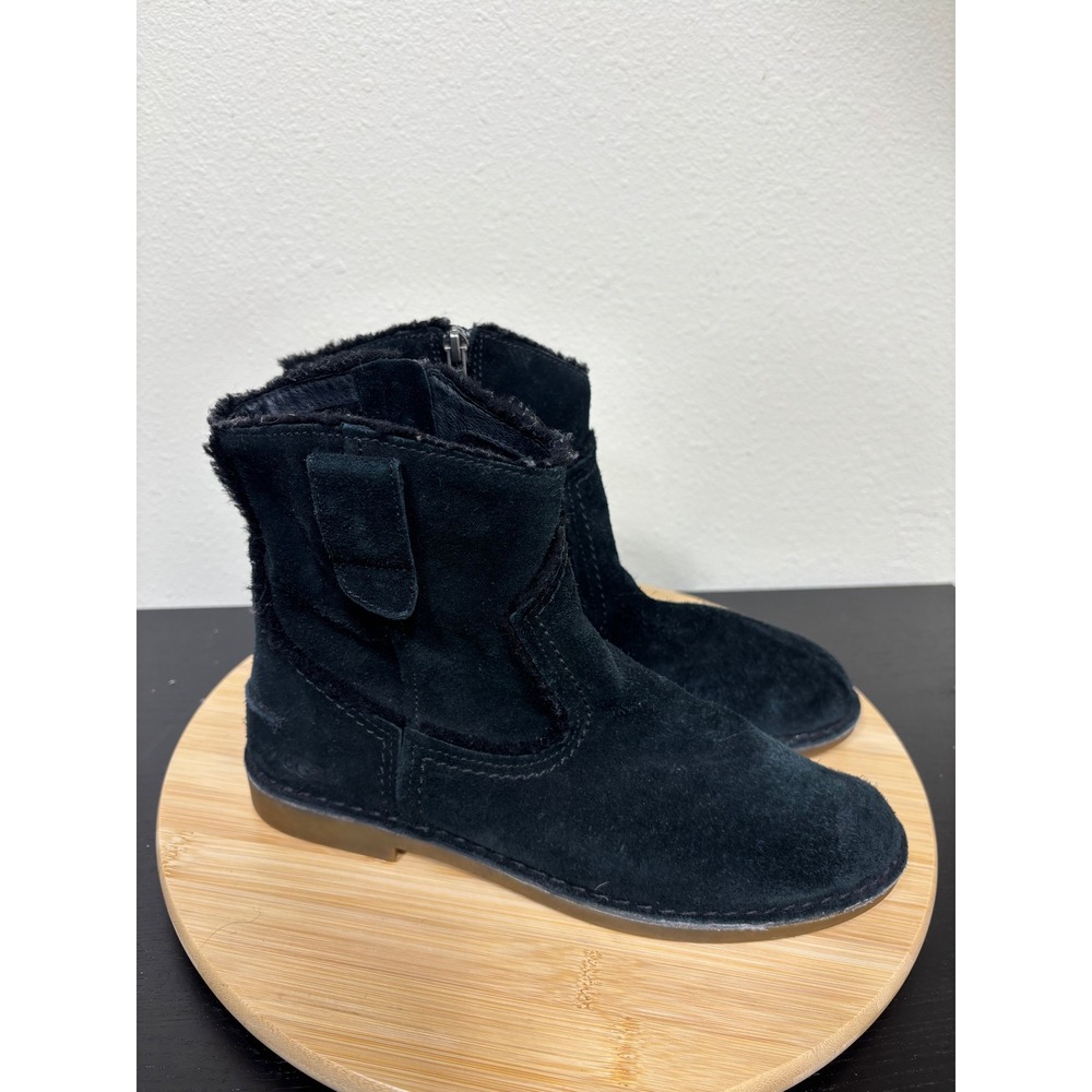 UGG Catica Ankle Boots Women 8 Black Suede Shearling Trim Zip Western Inspired